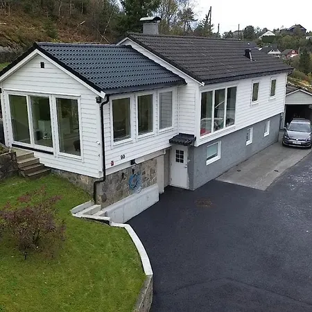 Fjordclaw Snm- Adjoining The & Nature, Free Parking Appartement Bergen